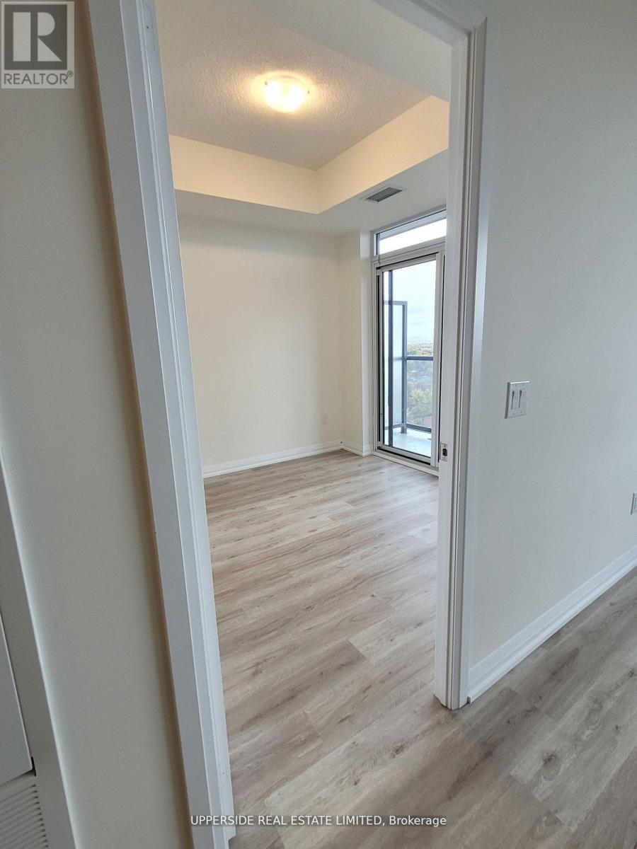 1521 - 3270 Sheppard Avenue E, Toronto, Ontario  M1T 0B3 - Photo 4 - E13646906