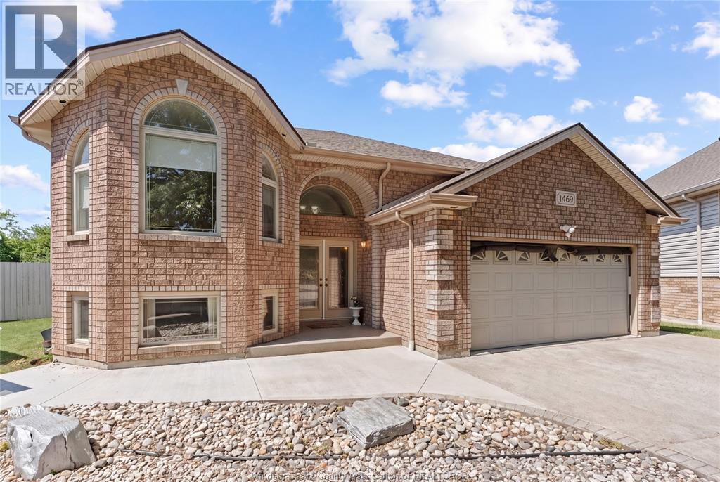 1469 MERIDIAN STREET, Windsor, Ontario