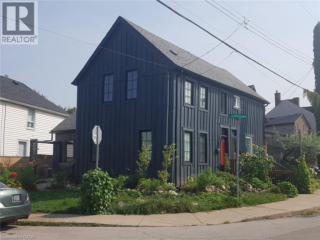 446 MACNAB Street N, Hamilton, Ontario