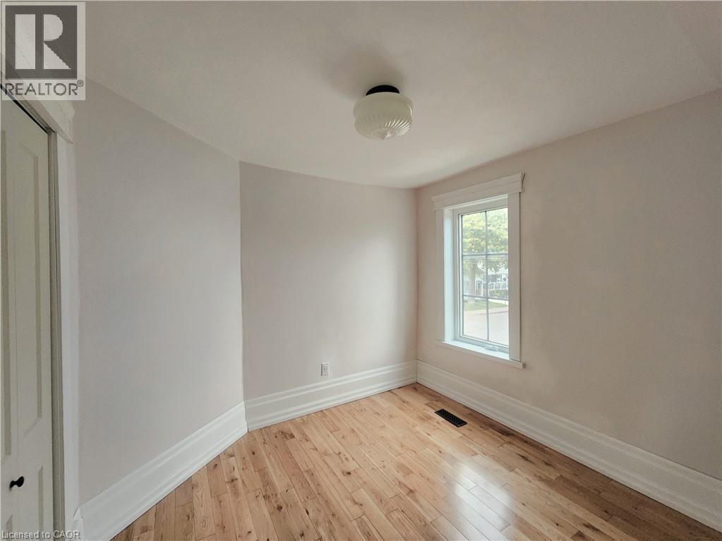 446 Macnab Street N, Hamilton, Ontario  L8L 1L4 - Photo 11 - 40829260