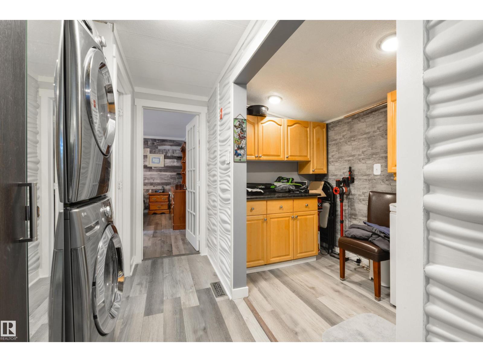 13 The Parkway Nw, Edmonton, Alberta  T6P 1C8 - Photo 13 - E4502444