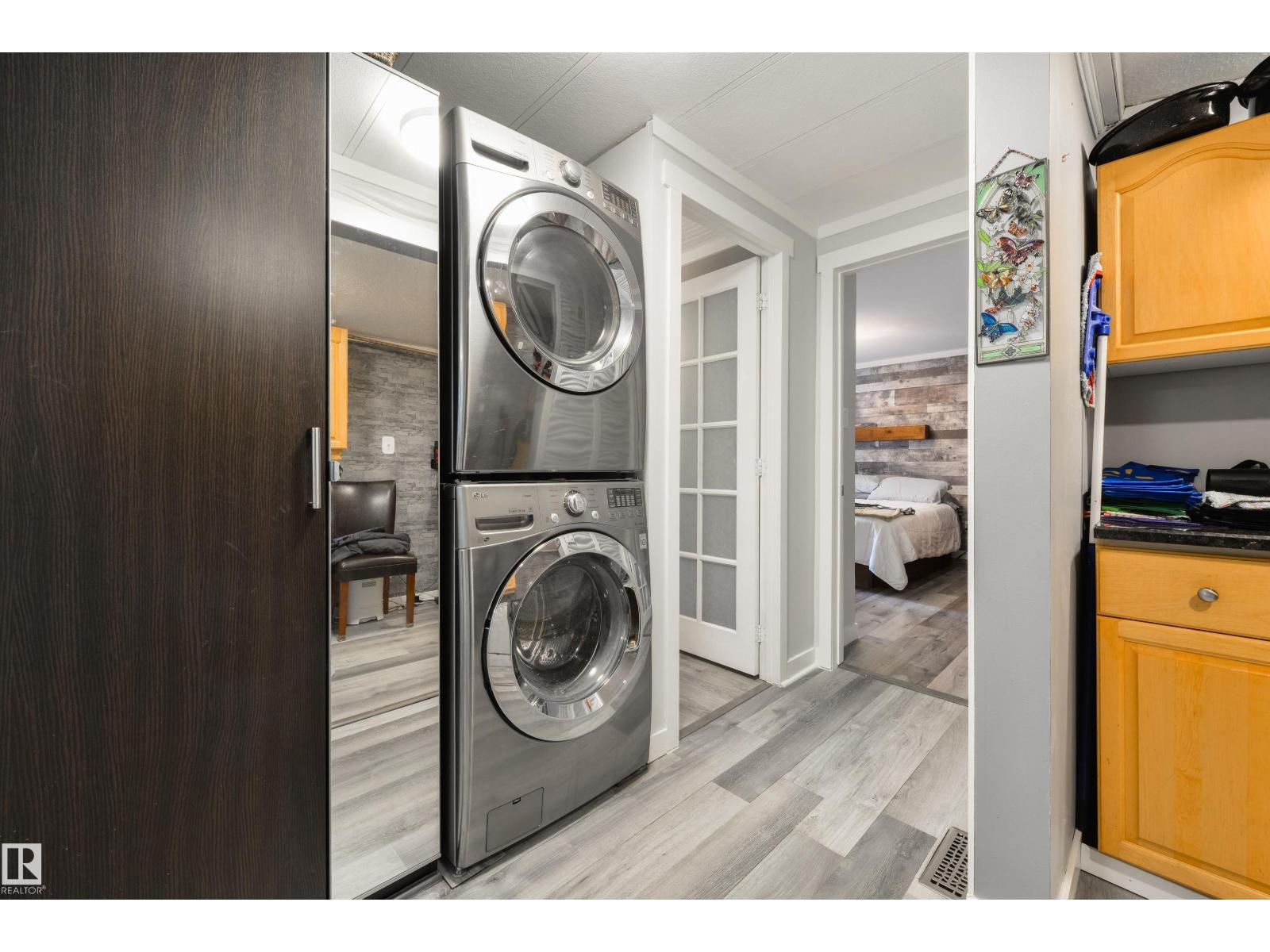 13 The Parkway Nw, Edmonton, Alberta  T6P 1C8 - Photo 15 - E4502444