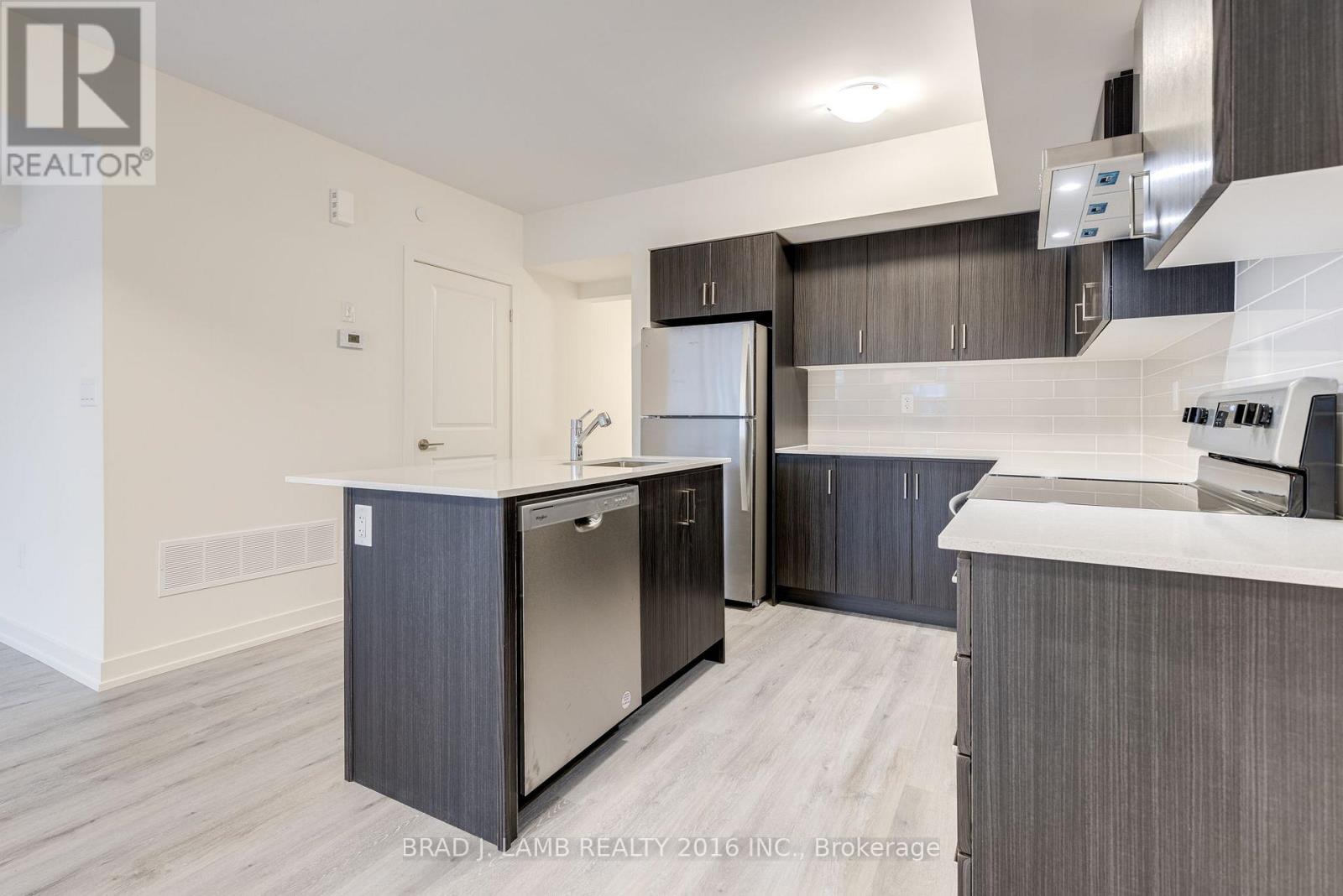 2106 - 58 Elizabeth Street S, Richmond Hill, Ontario  L4C 5W2 - Photo 6 - N13646896