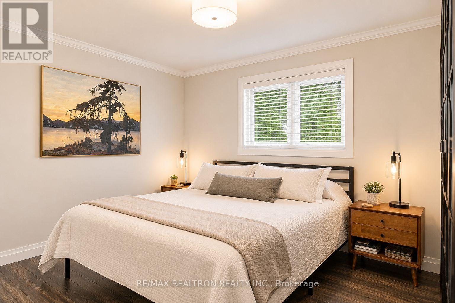15 Park Road, Bradford West Gwillimbury, Ontario  L0G 1B0 - Photo 15 - N13646930