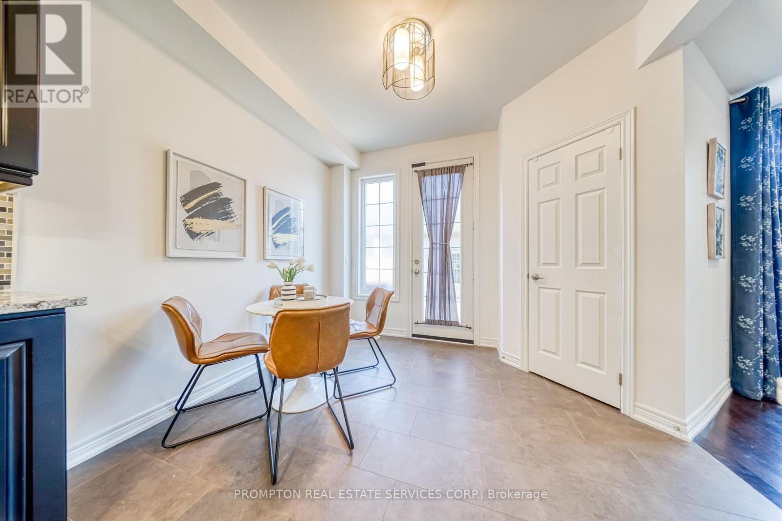 2762 Donald Cousens Parkway, Markham, Ontario  L6B 0X8 - Photo 16 - N13646988