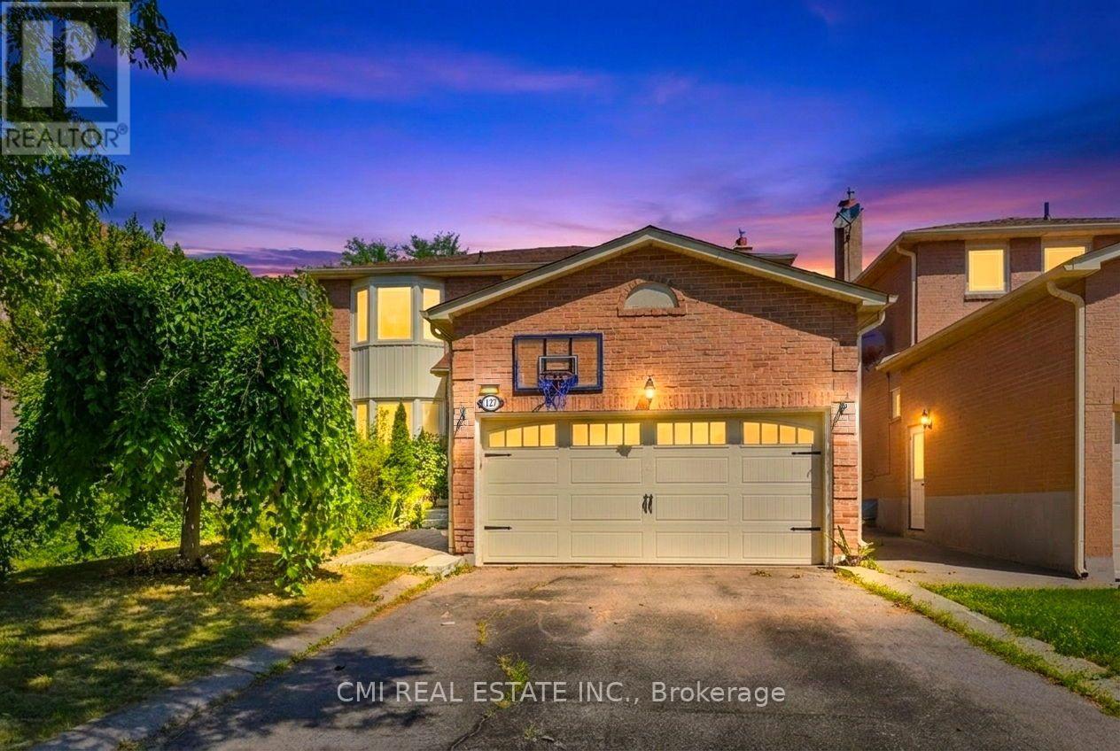 127 O'CONNOR CRESCENT, Richmond Hill, Ontario
