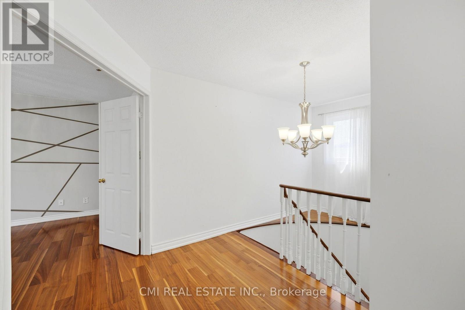 127 O'connor Crescent, Richmond Hill, Ontario  L4C 7R7 - Photo 10 - N13647062