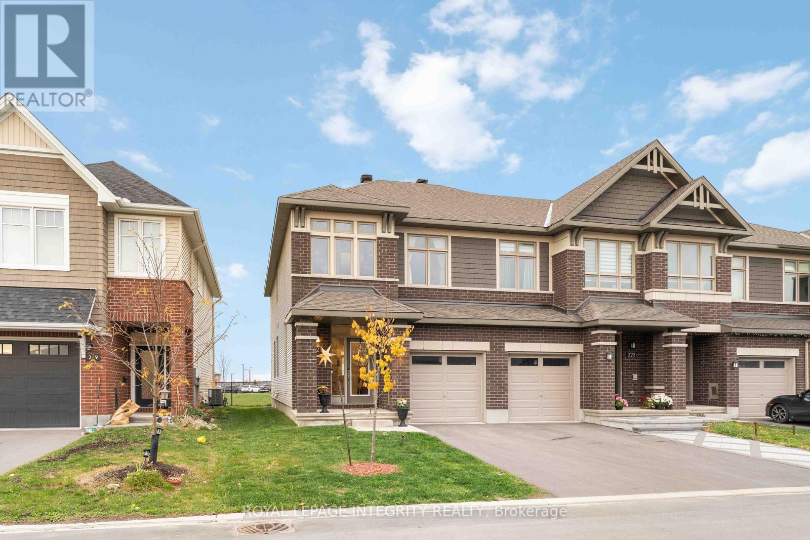 221 Finsbury Avenue, Ottawa, Ontario  K2S 2X9 - Photo 3 - X13647058