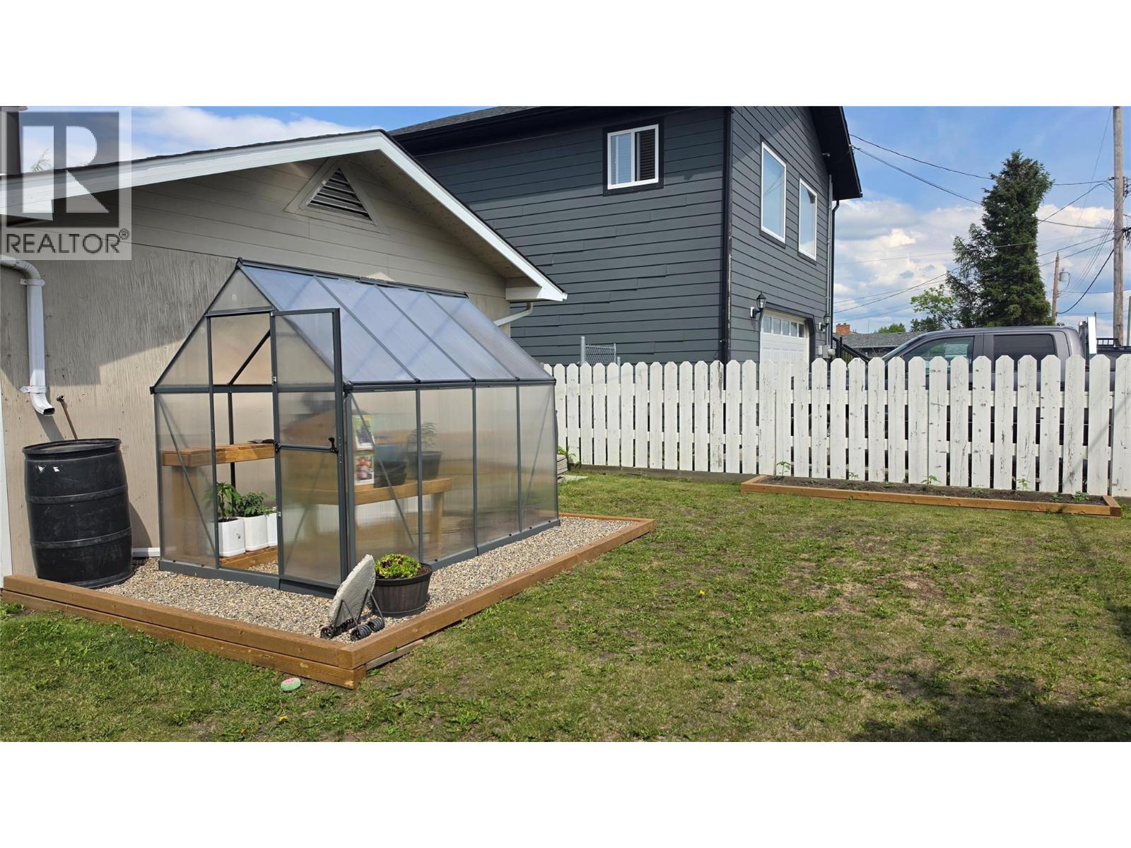 1533 116 Avenue, Dawson Creek, British Columbia  V1G 4N8 - Photo 23 - 10392955