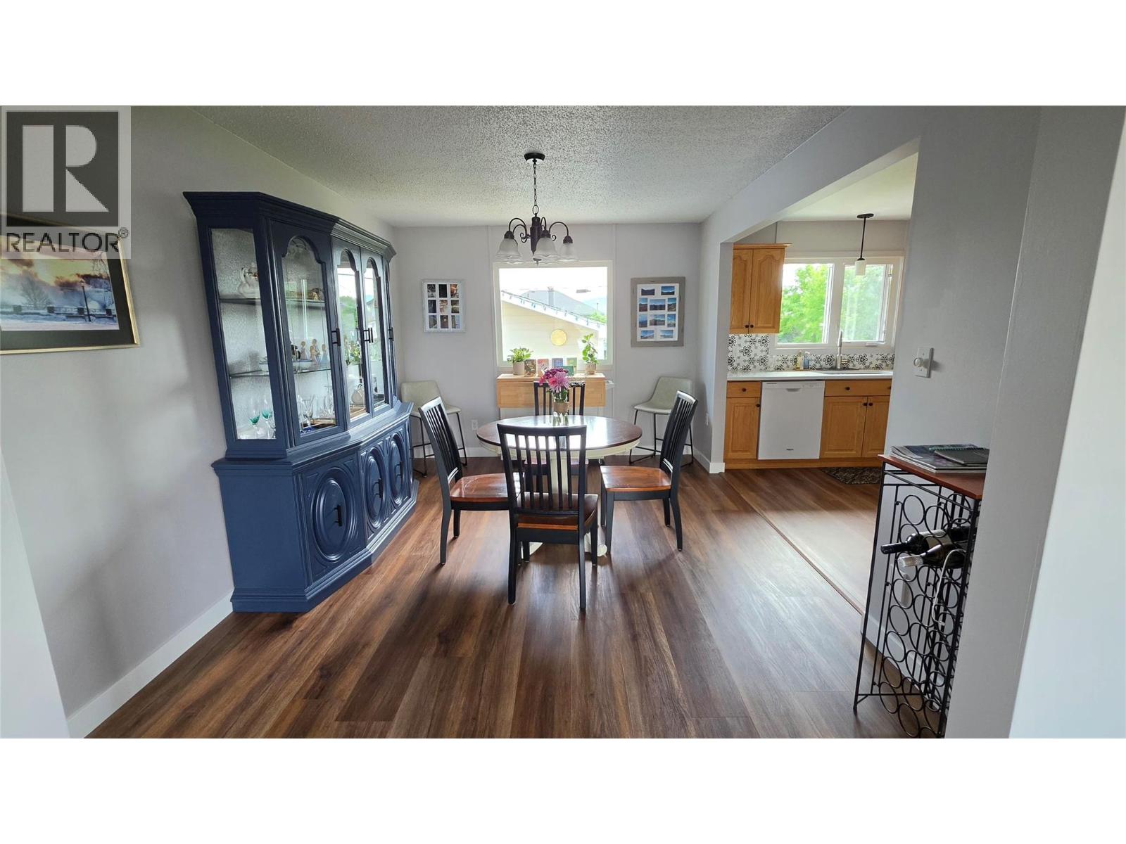 1533 116 Avenue, Dawson Creek, British Columbia  V1G 4N8 - Photo 7 - 10392955