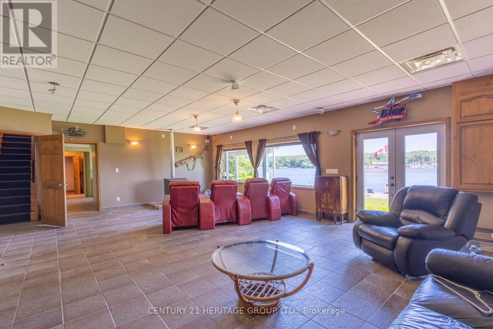 405 Champlain Road, Penetanguishene, Ontario  L9M 1S3 - Photo 20 - S13646934