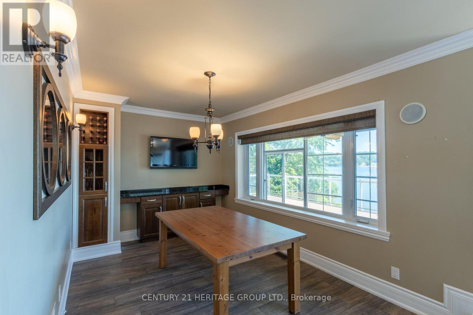 405 Champlain Road, Penetanguishene, Ontario  L9M 1S3 - Photo 9 - S13646934