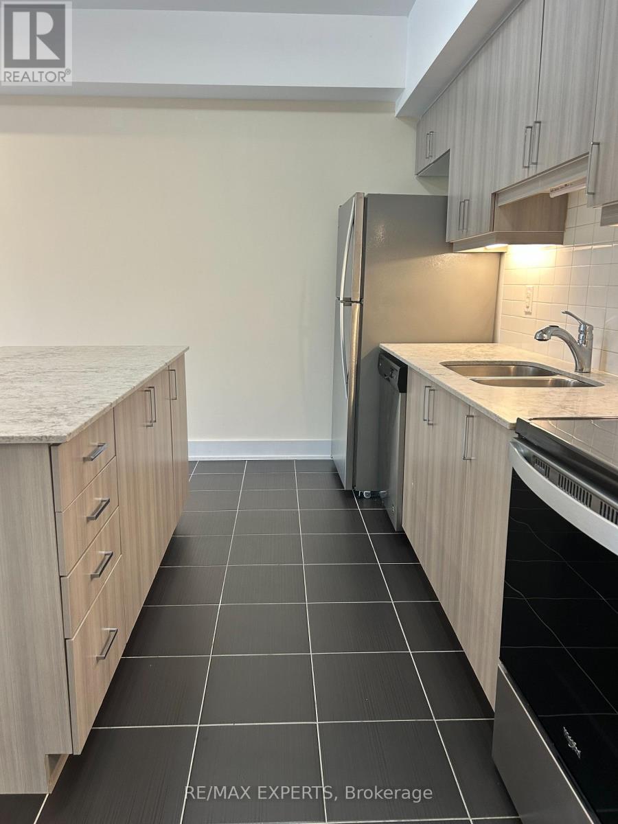205 - 5 Chef Lane, Barrie, Ontario  L9J 0J8 - Photo 3 - S13646940
