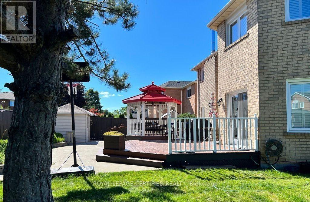 Upp Lvl - 5239 Creditview Road, Mississauga, Ontario  L5V 1T6 - Photo 13 - W13646818