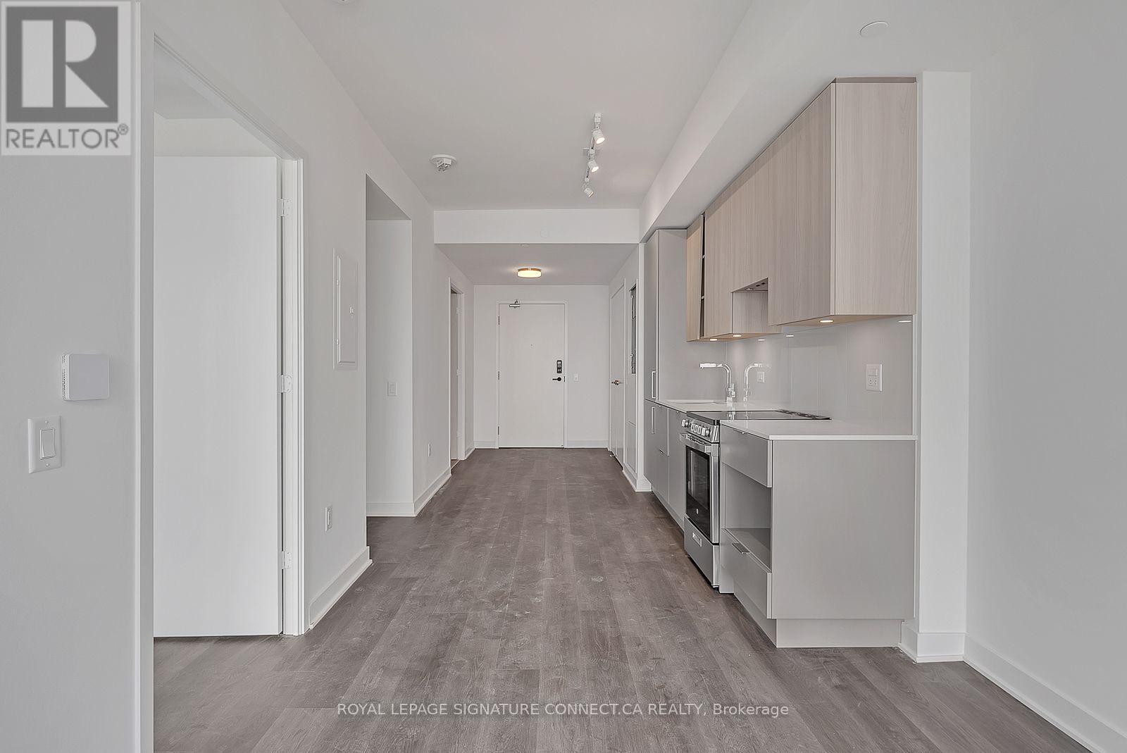 4911 - 3900 Confederation Parkway, Mississauga, Ontario  L5B 0M3 - Photo 7 - W13646876