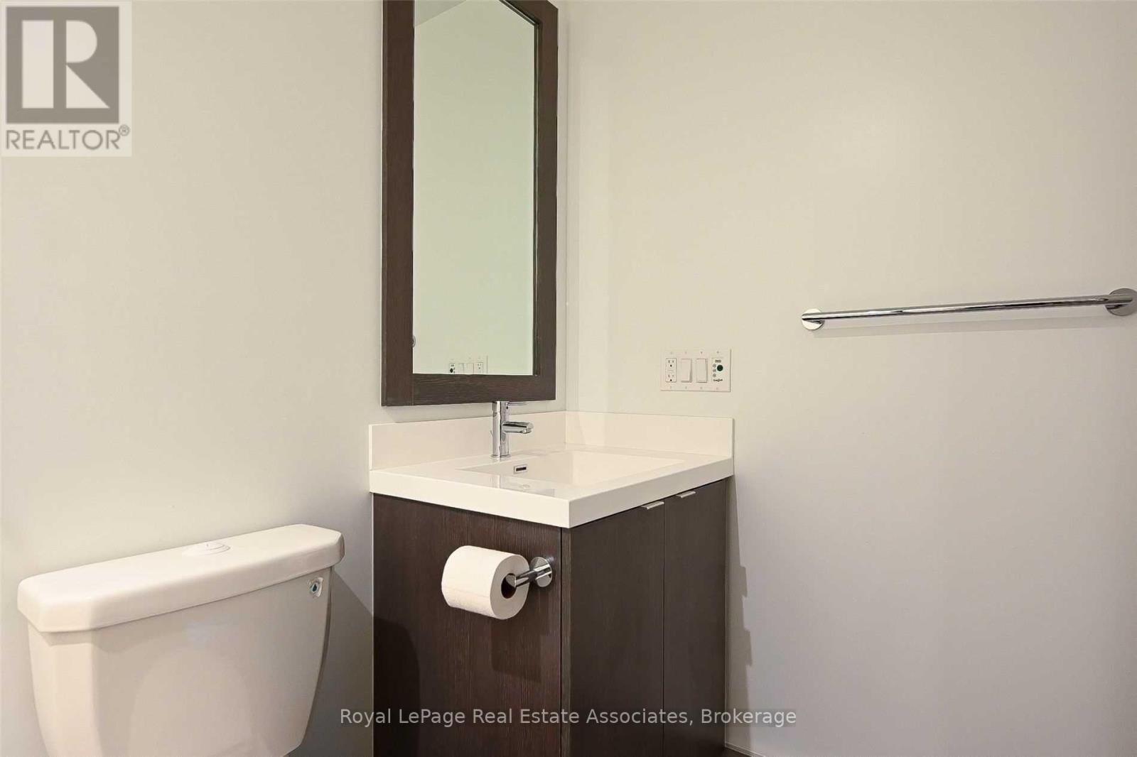 922 - 9 Mabelle Avenue, Toronto, Ontario  M9A 0E1 - Photo 12 - W13647066