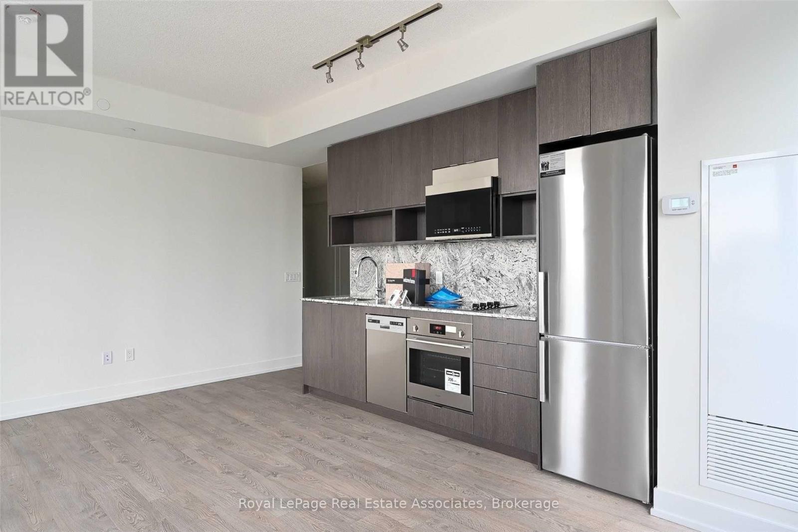 922 - 9 Mabelle Avenue, Toronto, Ontario  M9A 0E1 - Photo 6 - W13647066