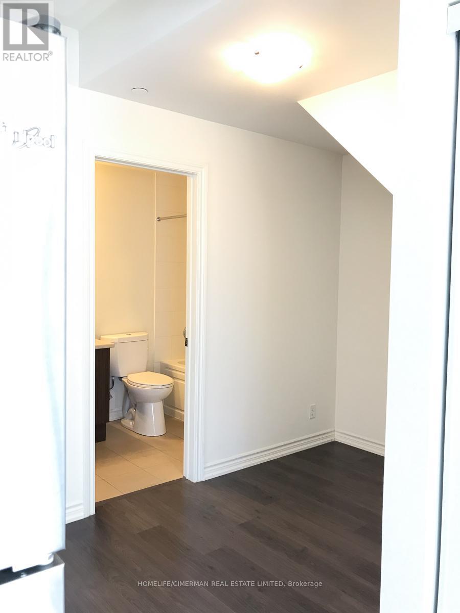 32 - 120 Long Branch Avenue, Toronto, Ontario  M8W 0B1 - Photo 11 - W13647078