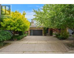 444 LAUSANNE CRESCENT, Waterloo, Ontario