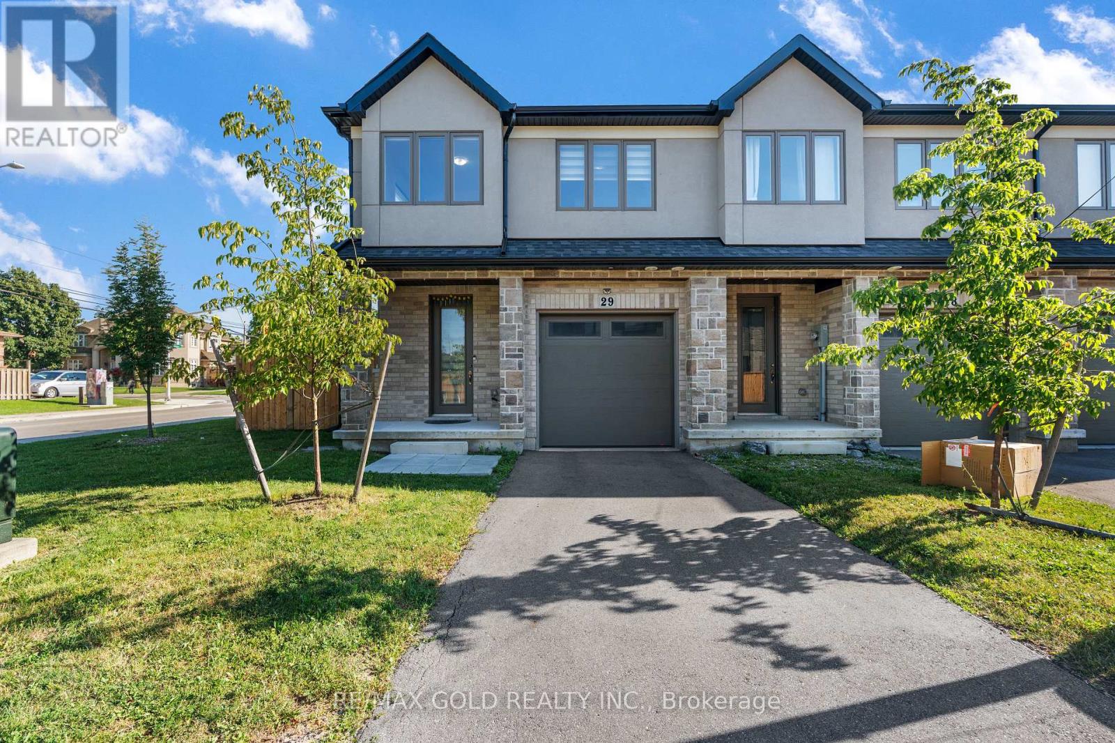 29 - 166 MOUNT ALBION ROAD, Hamilton, Ontario