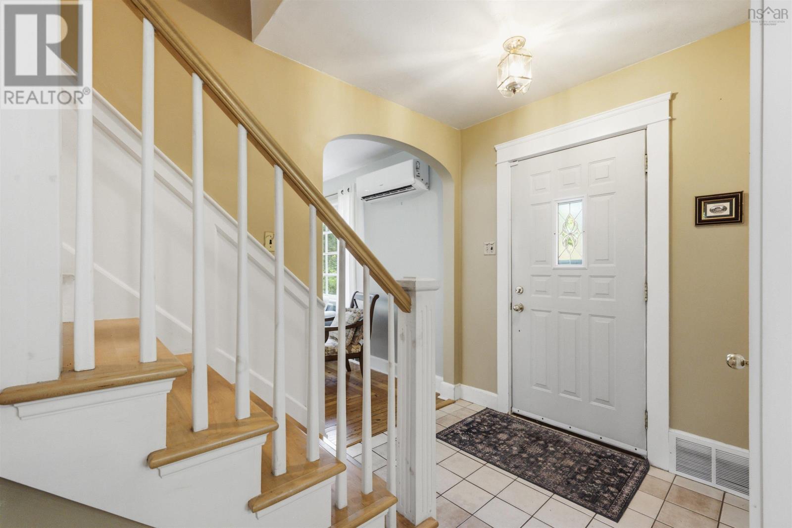 171 Empire Street, Bridgewater, Nova Scotia  B4V 2M3 - Photo 11 - 202618765