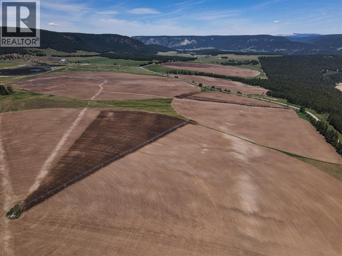 335 SALMON ROAD, Williams Lake, British Columbia