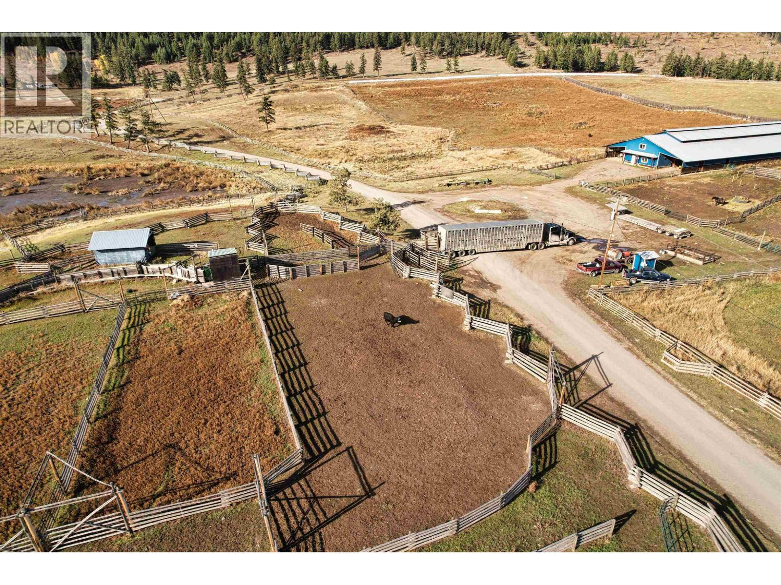 335 Salmon Road, Williams Lake, British Columbia  V2G 5H5 - Photo 13 - C8080812