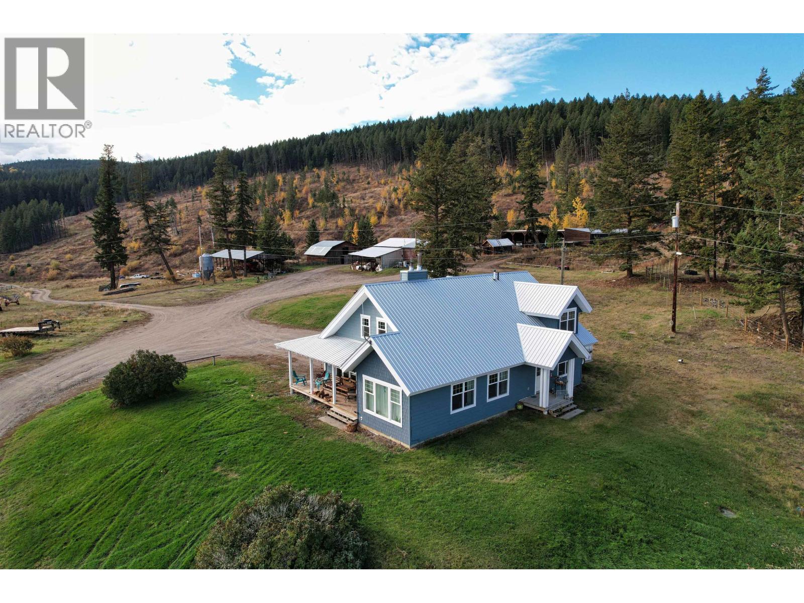 335 Salmon Road, Williams Lake, British Columbia  V2G 5H5 - Photo 4 - C8080812