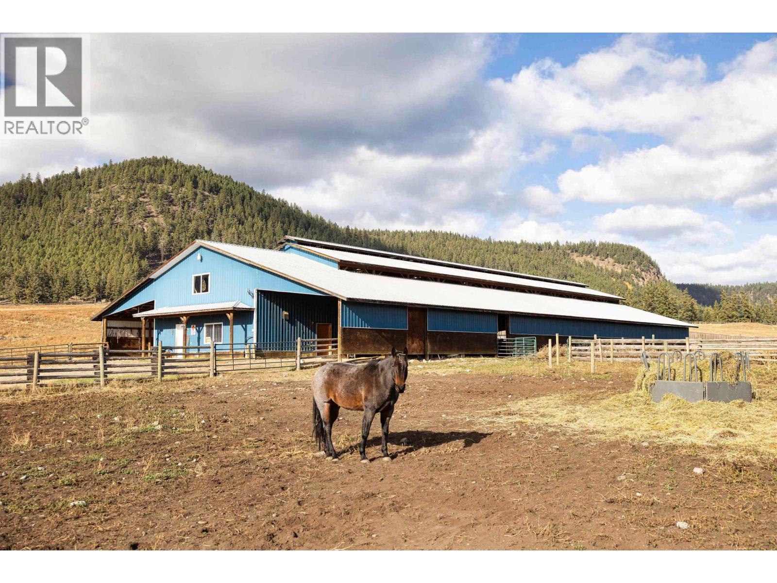 335 Salmon Road, Williams Lake, British Columbia  V2G 5H5 - Photo 6 - C8080812