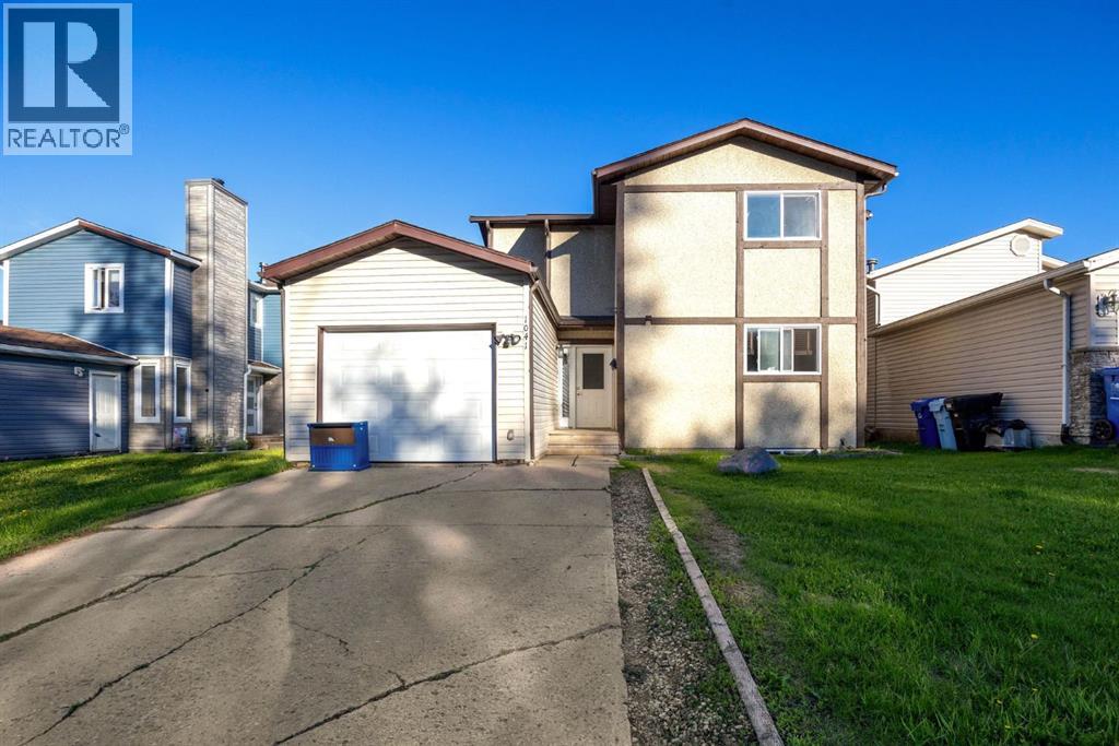 1041 Timberline Drive, Fort McMurray, Alberta