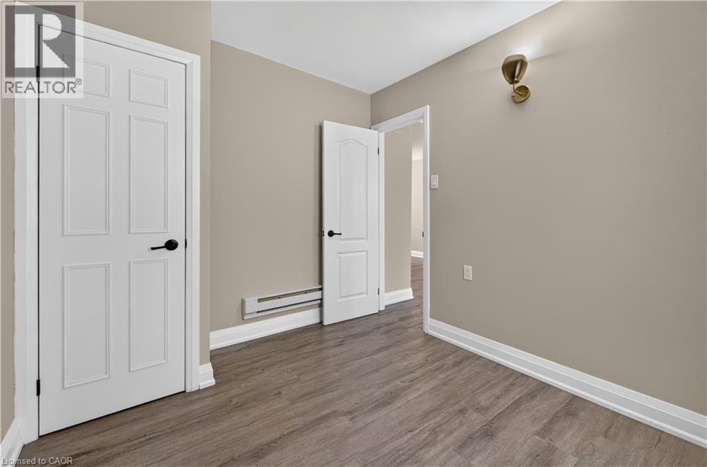 332 East Avenue N, Hamilton, Ontario  L8L 5J5 - Photo 5 - 40853429