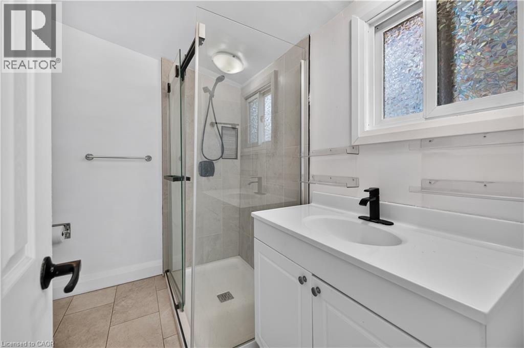332 East Avenue N, Hamilton, Ontario  L8L 5J5 - Photo 18 - 40853429