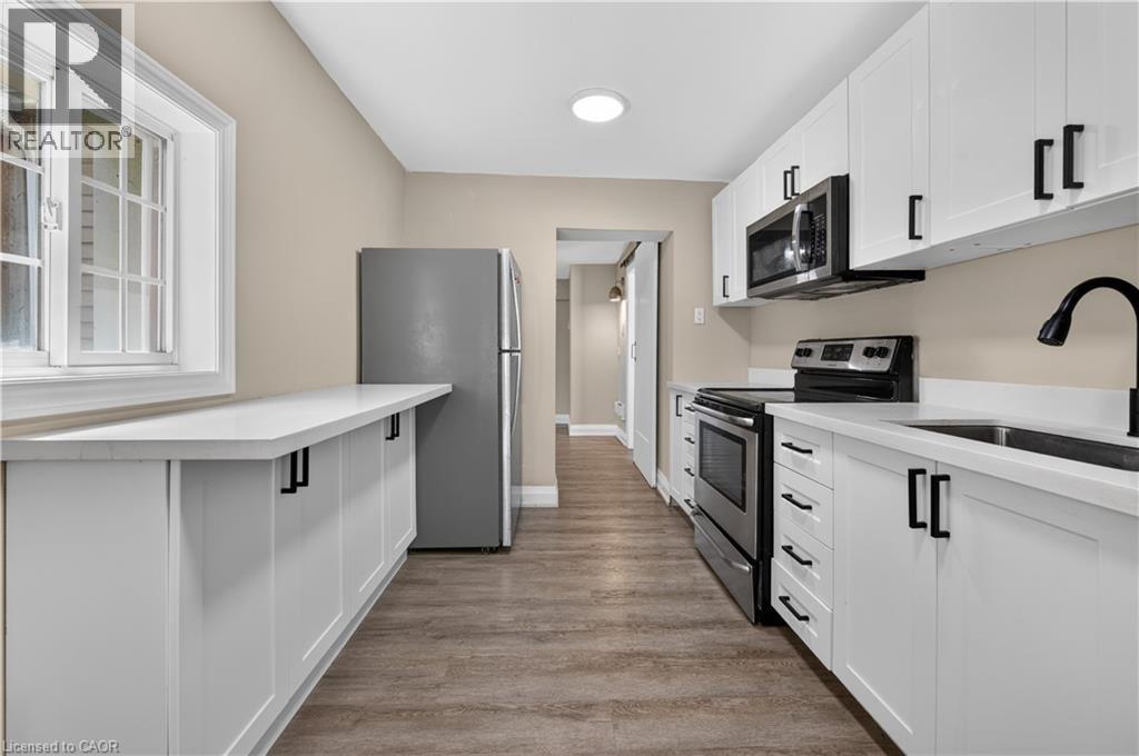 332 East Avenue N, Hamilton, Ontario  L8L 5J5 - Photo 16 - 40853429