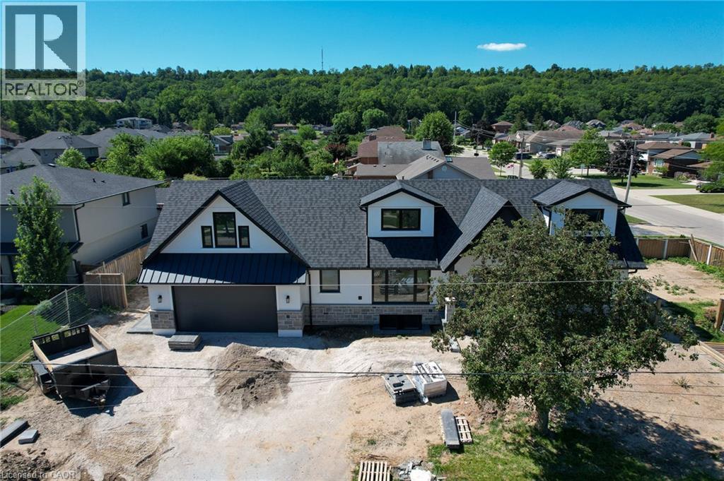 24 Royce Avenue, Stoney Creek, Ontario  L8G 3B5 - Photo 2 - 40853578