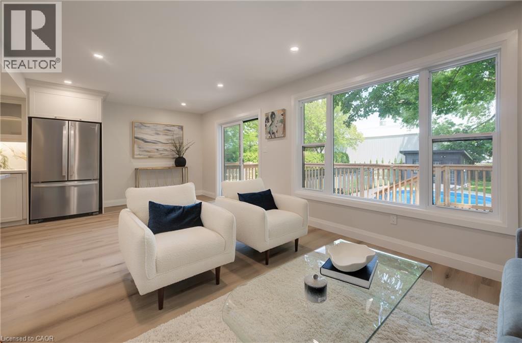 34 Moore Avenue N, Waterloo, Ontario  N2J 3E5 - Photo 11 - 40853970