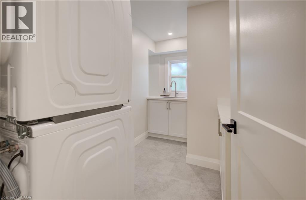 34 Moore Avenue N, Waterloo, Ontario  N2J 3E5 - Photo 20 - 40853970