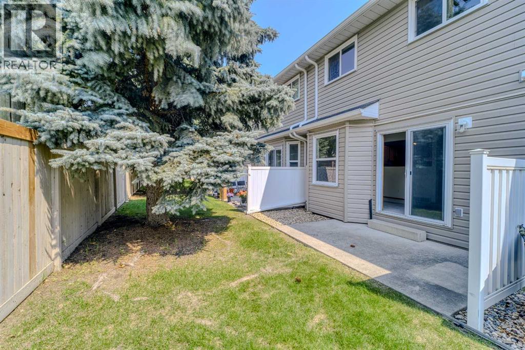 15 Harvest Glen Heights NE, Calgary, Alberta  T3K 4L3 - Photo 16 - A2334476
