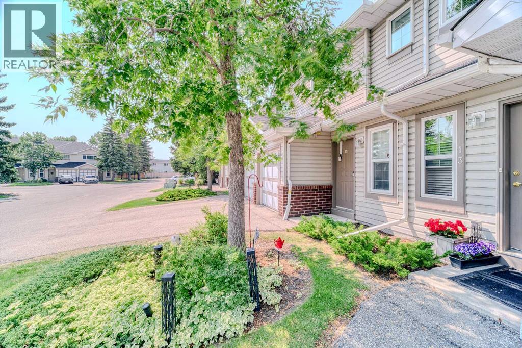15 Harvest Glen Heights NE, Calgary, Alberta  T3K 4L3 - Photo 42 - A2334476