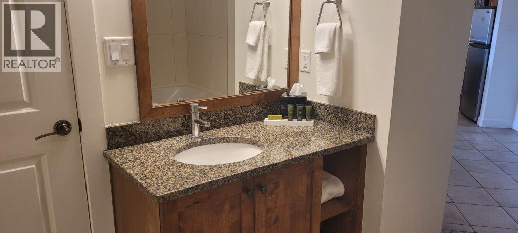 4200 Lakeshore Drive Unit# 205, Osoyoos, British Columbia  V0H 1V6 - Photo 5 - 10371971