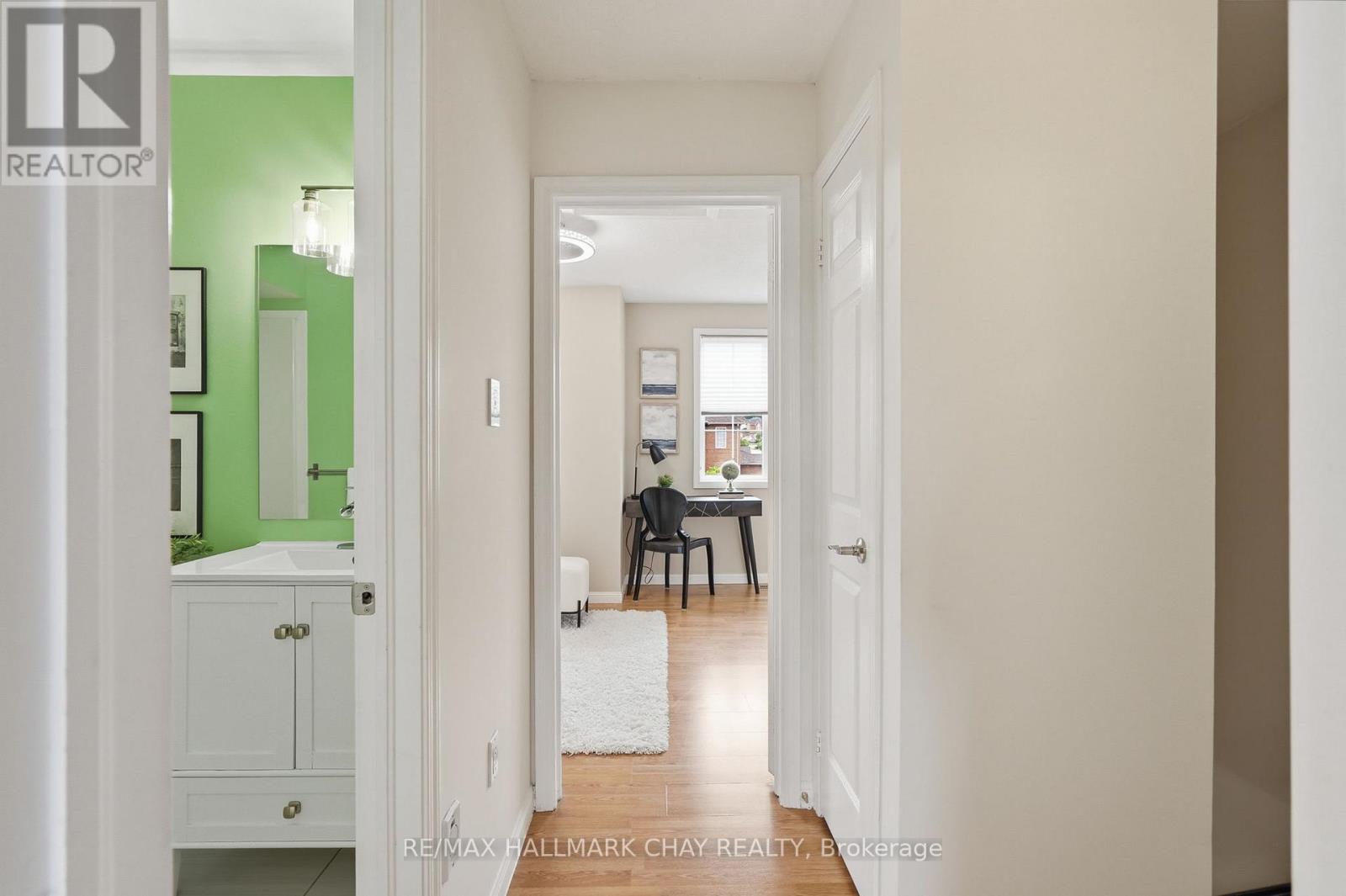 4 Hawthorne Crescent, Barrie, Ontario  L4N 8K1 - Photo 21 - S13576594