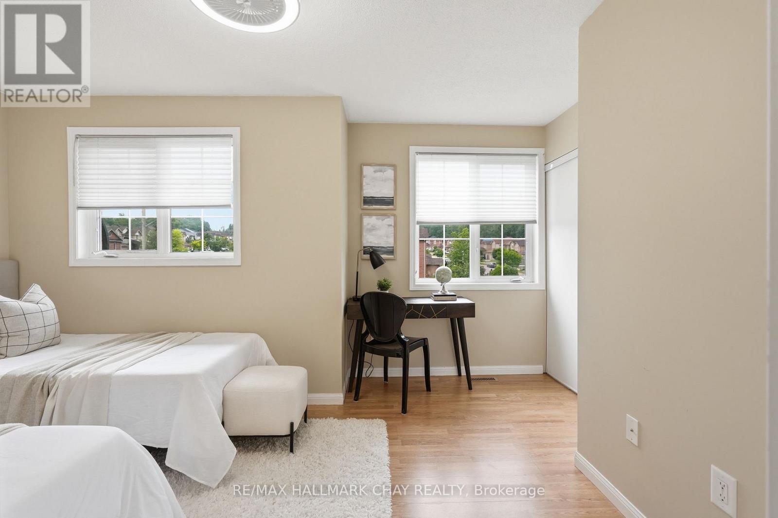 4 Hawthorne Crescent, Barrie, Ontario  L4N 8K1 - Photo 23 - S13576594