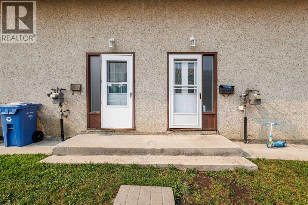 11268 6  SW, Calgary, Alberta  T2W 1V9 - Photo 46 - A2335391