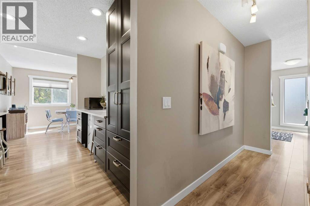 7304 Silver Springs Road NW, Calgary, Alberta  T3B 4E6 - Photo 16 - A2318435