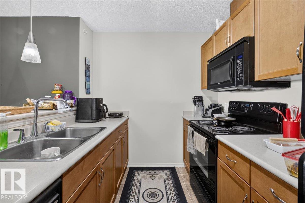#421 1180 Hyndman Rd NW, Edmonton, Alberta  T5A 0P8 - Photo 15 - E4502199