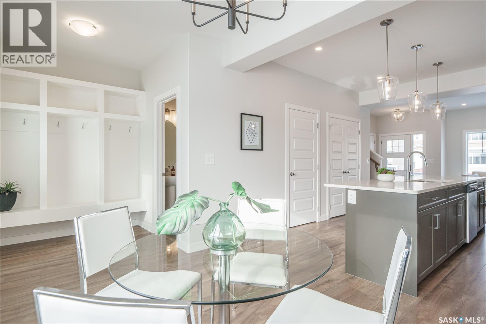 2972 Green Turtle Road, Regina, Saskatchewan  S4V 4G4 - Photo 15 - SK044091