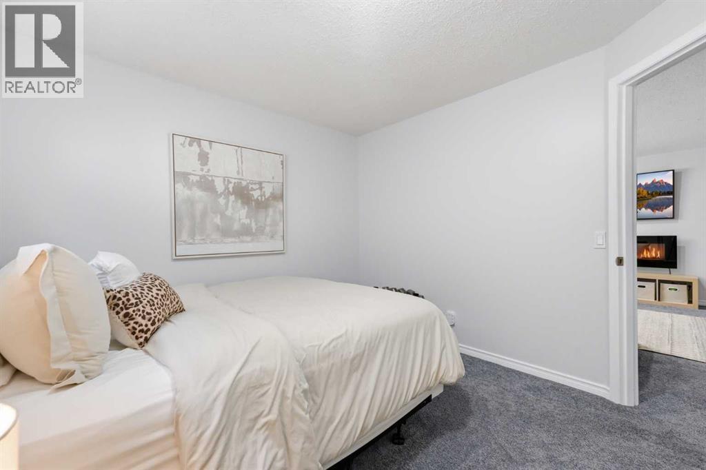 91 Bridleridge Crescent SW, Calgary, Alberta  T2Y 4E9 - Photo 39 - A2318439