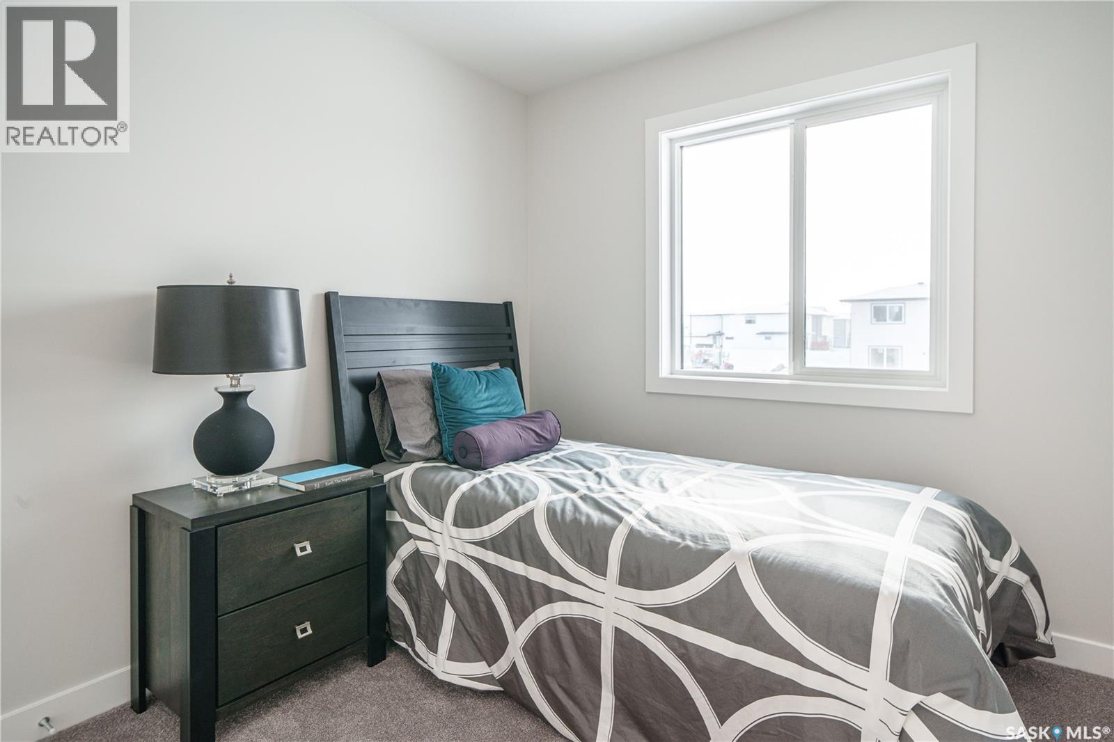2972 Green Turtle Road, Regina, Saskatchewan  S4V 4G4 - Photo 38 - SK044091