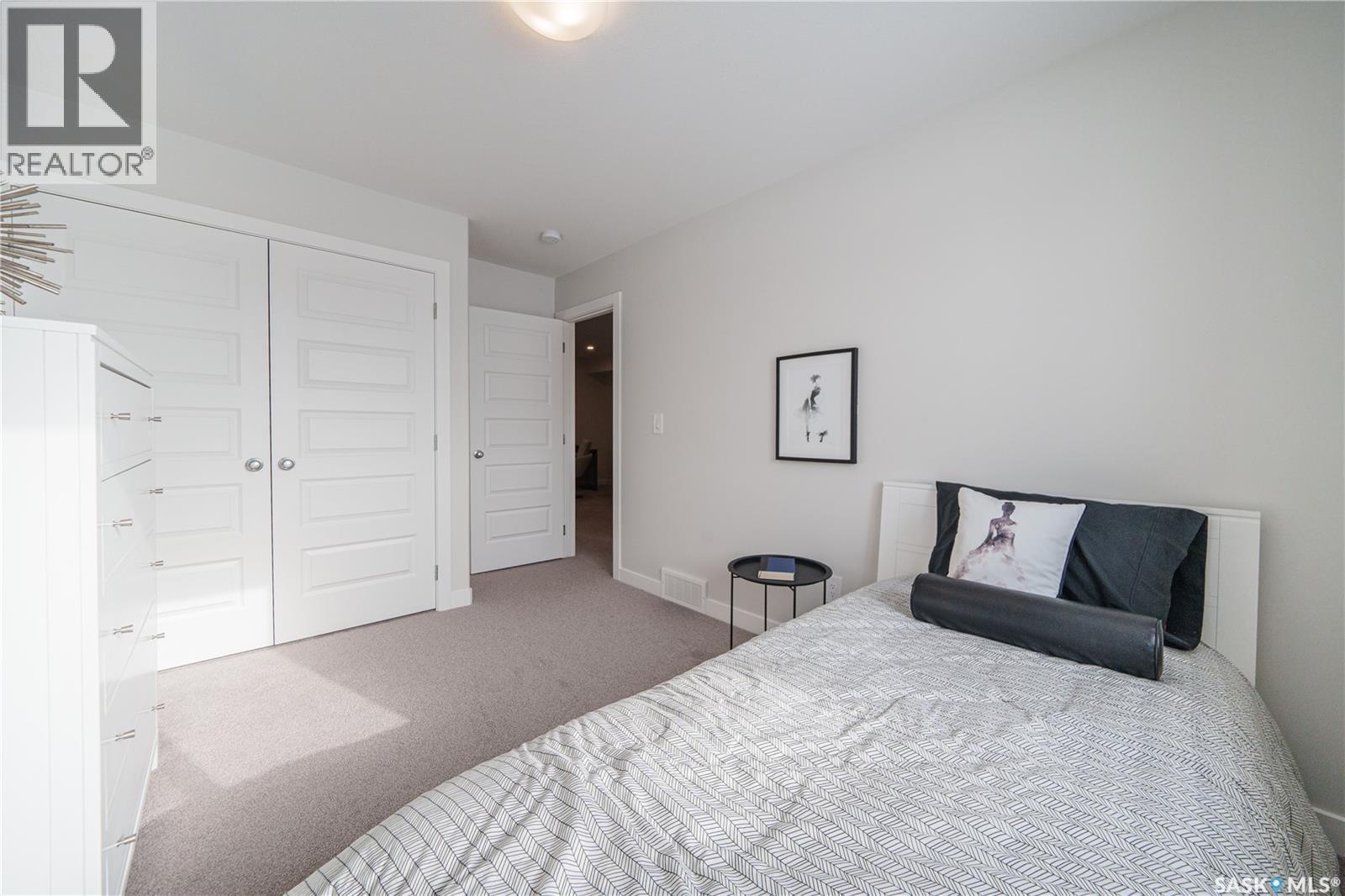 2972 Green Turtle Road, Regina, Saskatchewan  S4V 4G4 - Photo 44 - SK044091