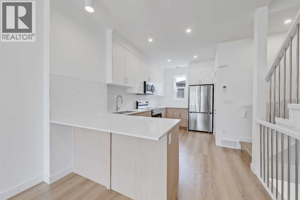 107, 3550 45 Street SW, Calgary, Alberta  T3E 3V2 - Photo 2 - A2322534