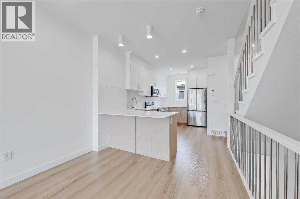 107, 3550 45 Street SW, Calgary, Alberta  T3E 3V2 - Photo 7 - A2322534